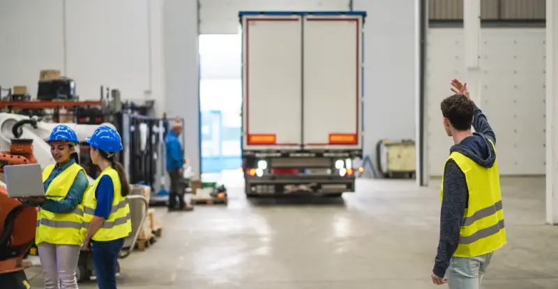 Wytłoczki i wypraski plastikowe